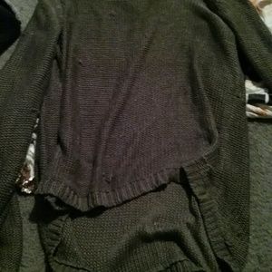 High/low green sweater