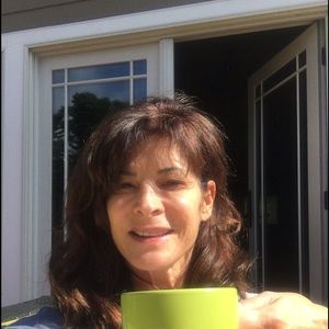 Meet your Posher, Robin