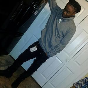 Meet your Posher, Deshawn