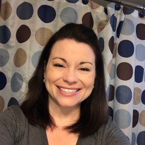 Meet your Posher, Amie