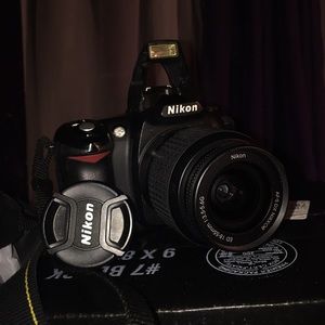 Nikon camera D50