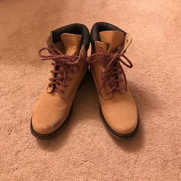 Steve Madden Timberland Style Boots