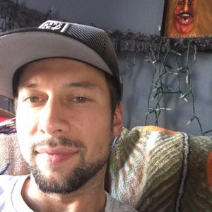 Meet your Posher, Christopher