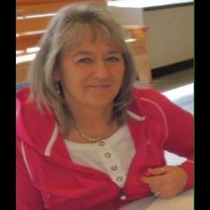 Meet your Posher, Laurie