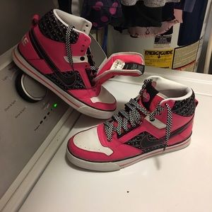 Nike 'Delta Force' high-top tennis shoes