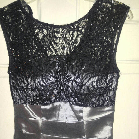 Size 3 Nordstrom's Cocktail dress - Picture 2 of 4