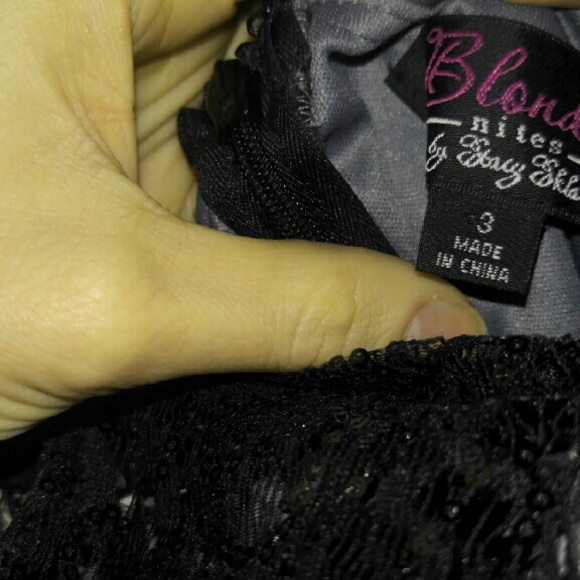 Size 3 Nordstrom's Cocktail dress - Picture 4 of 4