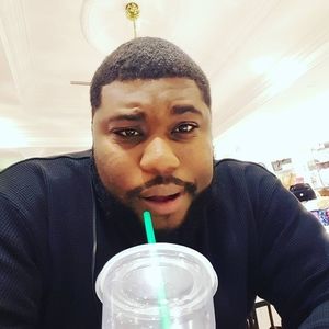 Meet your Posher, Emmanuel