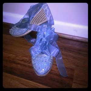 Steven madden blue wedge shoes