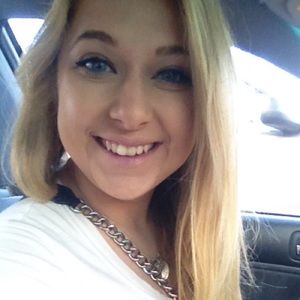 Meet your Posher, Lynn