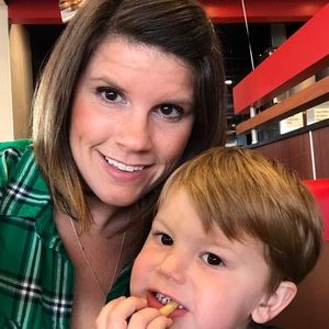 Meet your Posher, Steph