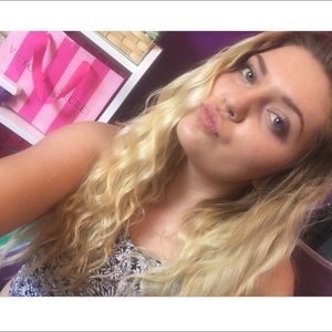 Meet your Posher, Josie