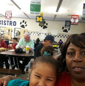 Meet your Posher, Pamela