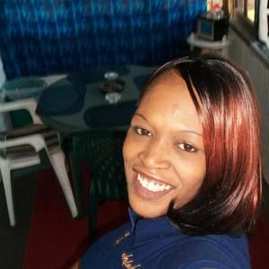 Meet your Posher, Louqueena