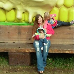 Meet your Posher, Brittany