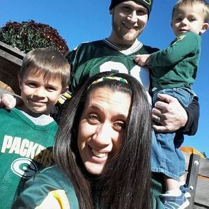 Meet your Posher, Justin