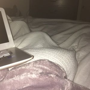 Meet your Posher, Emilia