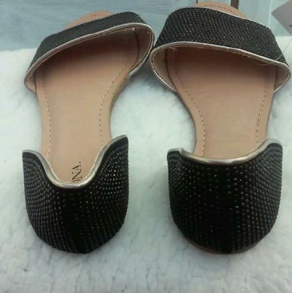 NWT!! SPARKING BLACK FLATS! - Picture 3 of 3