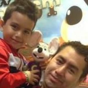 Meet your Posher, Jose bladimir