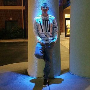 Meet your Posher, Tyler