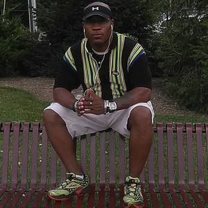 Meet your Posher, Troy