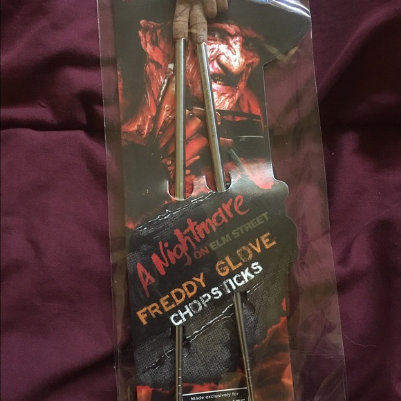 Freddy chop sticks