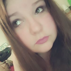 Meet your Posher, Abigail