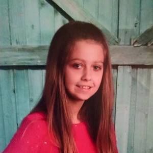 Meet your Posher, Chloe