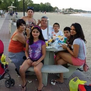 Meet your Posher, Cesar