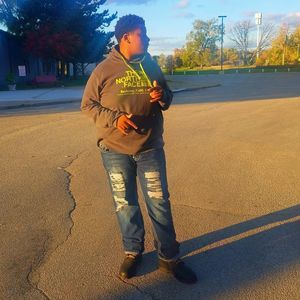 Meet your Posher, Devon