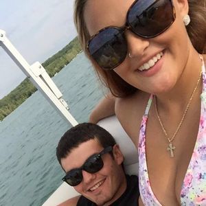 Meet your Posher, Chloe