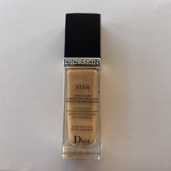 Dior Star Fluid Foundation SPF 30