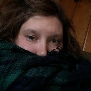 Meet your Posher, Emerald