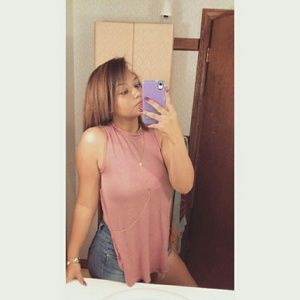 Meet your Posher, Erika