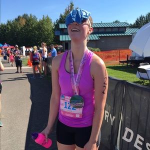 Meet your Posher, Stacey