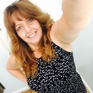 Meet your Posher, Linda