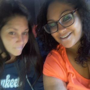 Meet your Posher, Debra-deebo