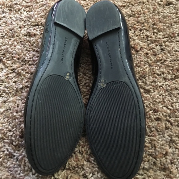 Banana Republic Shoes - Black Banana Republic flats Banana Republic Shoes - Black Banana Republic flats