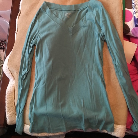 Ann Taylor Loft long sleeve blue top