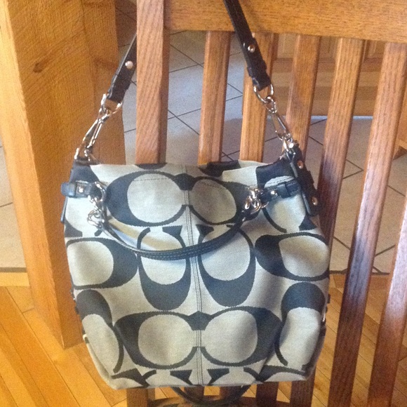 Coach Shoulder Bag