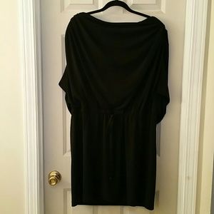 Jessica Simpson black dress