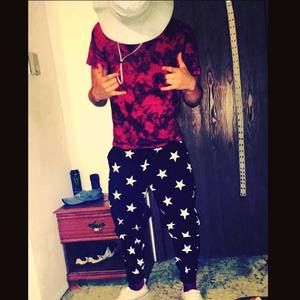 Meet your Posher, Damien