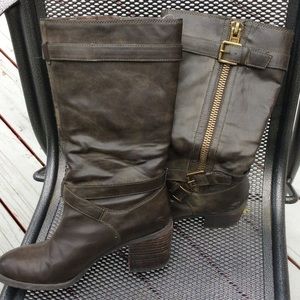 Sz 8 Franco Sarto boots