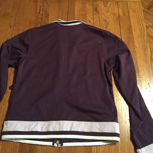 Nike purple lilac zip up jacket. Size small. - Picture 3 of 4