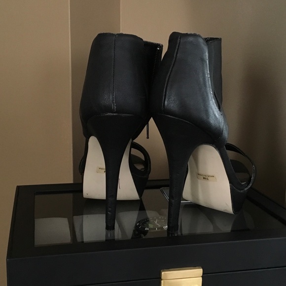 Hot black heels - Picture 4 of 4