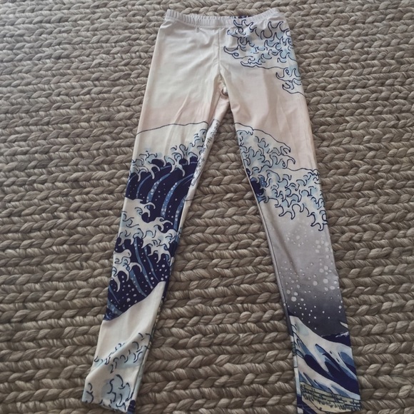 Leggings with Japanese wave print
