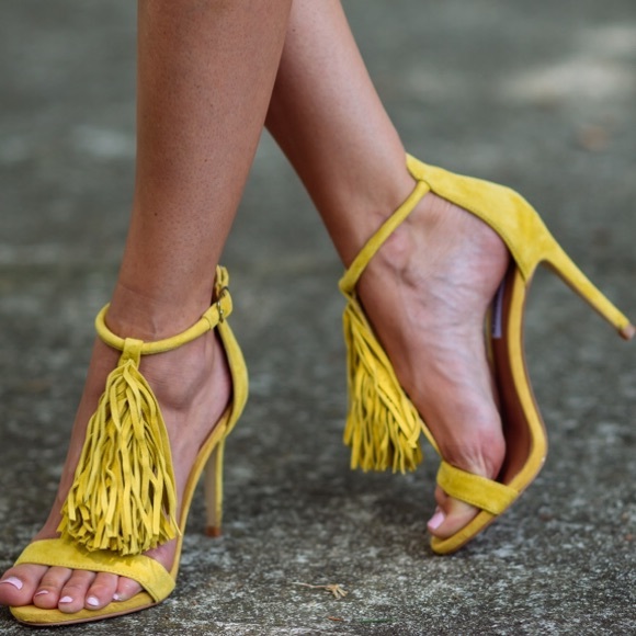 Steve Madden yellow fringe heels