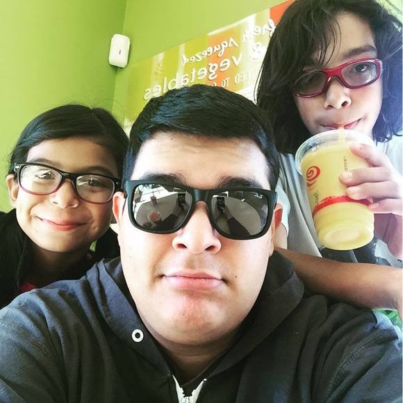 Meet your Posher, Robert - Picture 1 of 1