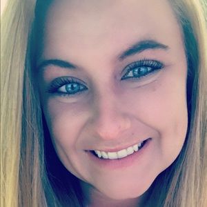 Meet your Posher, Darlene