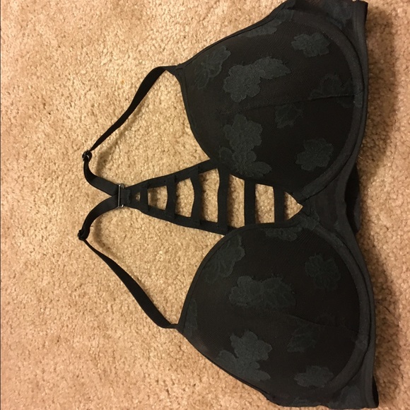 PINK Victoria's Secret black bra